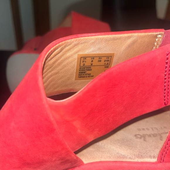Clarks Womens Clarene Glamor Sandal Sz 8 Red Leather Wedge Heel Platform - Picture 10 of 16